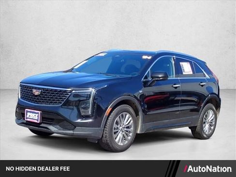 Used 2024 Cadillac XT4 Premium Luxury AWD/4WD image 1