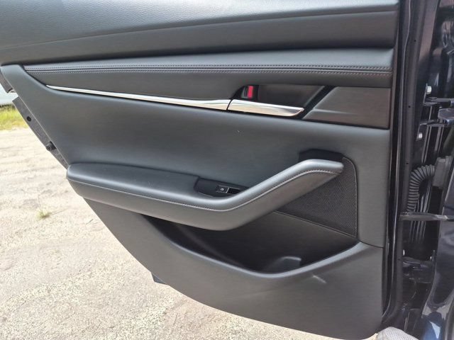 Used 2025 MAZDA MAZDA3 s FWD image 25
