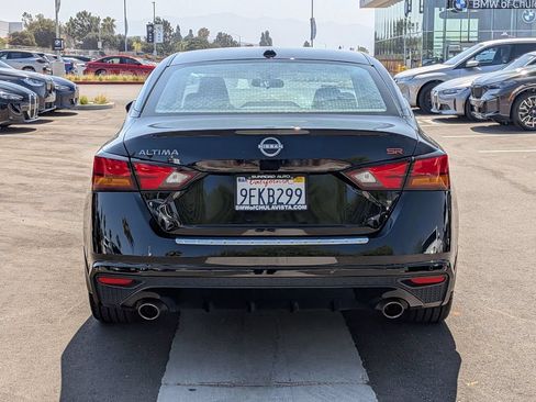 Used 2023 Nissan Altima 2.5 SR FWD image 7