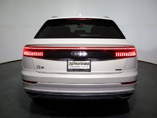 Used 2023 Audi Q8 Premium w/ Convenience Package AWD/4WD image 10