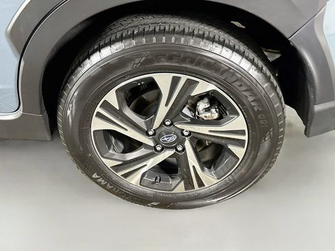 Certified 2024 Subaru Crosstrek 2.0i Premium w/ Crosstrek Mirror Package AWD/4WD image 32