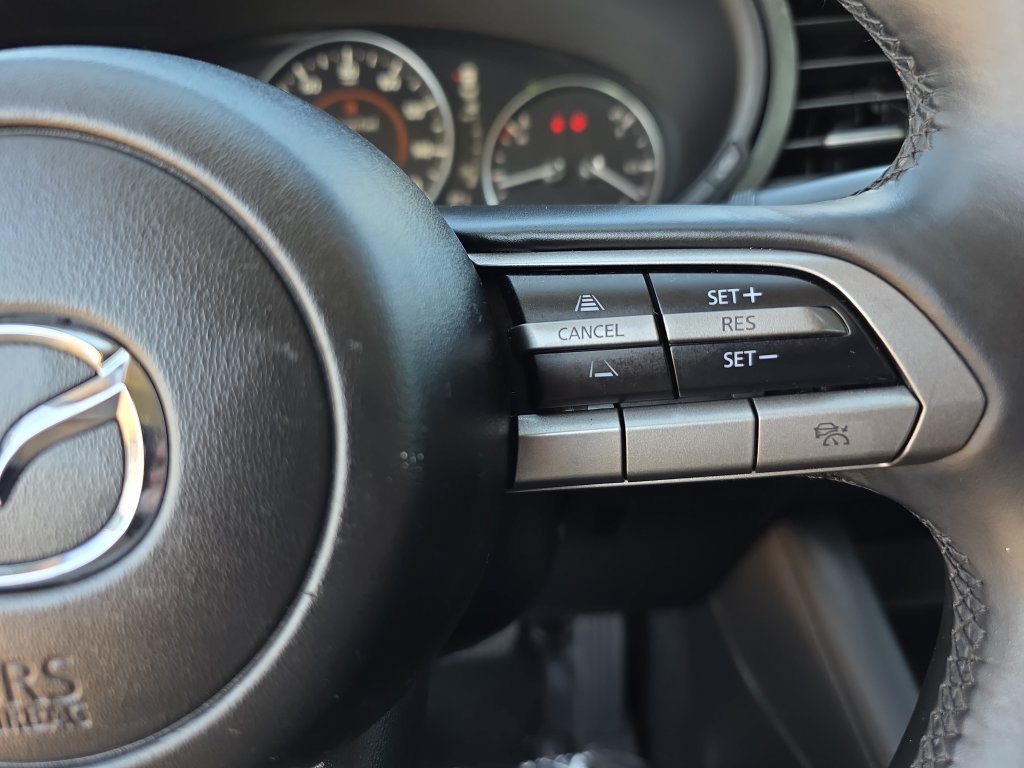 Used 2021 MAZDA MAZDA3 s FWD image 16