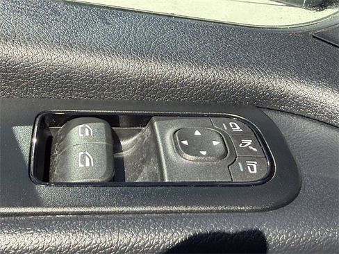 Used 2024 Mercedes-Benz Sprinter 2500 image 17