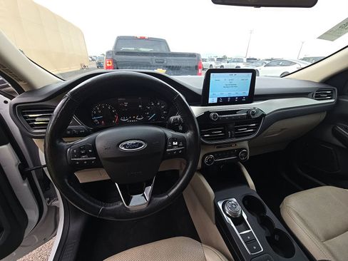 Used 2020 Ford Escape SEL FWD image 6