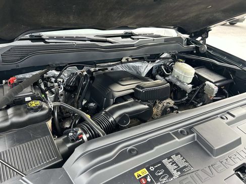 Used 2018 Chevrolet Silverado 2500 W/T w/ WT Fleet Convenience Package image 16