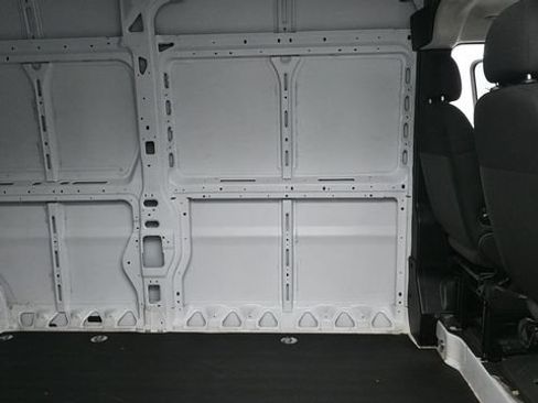 Used 2024 RAM ProMaster 2500 w/ Convenience Group FWD image 20