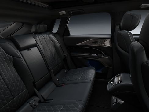 New 2026 Cadillac Lyriq V w/ Exterior Carbon Fiber Package image 29