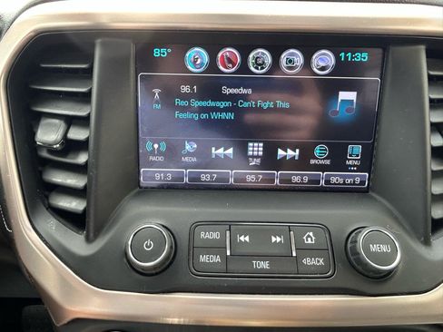 Used 2017 GMC Acadia Denali w/ Technology Package AWD/4WD image 25