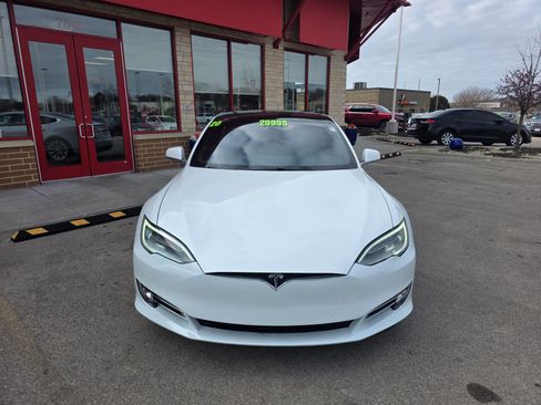 Used 2020 Tesla Model S AWD image 2