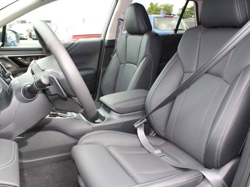 Certified 2025 Subaru Outback Limited image 18