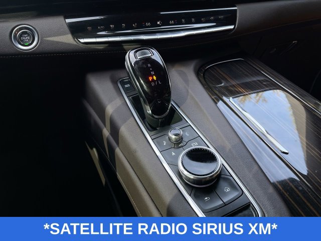 Used 2023 Cadillac Escalade Premium Luxury w/ Performance Package AWD/4WD image 17