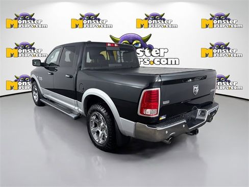 Used 2017 RAM 1500 Laramie w/ Convenience Group image 7