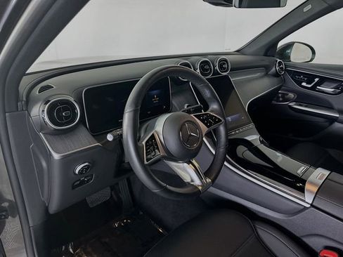 Certified 2023 Mercedes-Benz GLC 300 4MATIC image 9