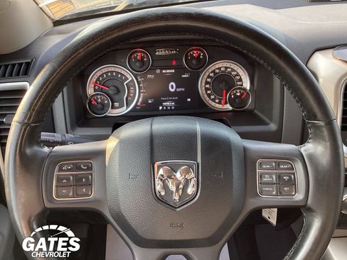 Used 2017 RAM 1500 Big Horn AWD/4WD image 24