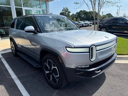 Used 2024 Rivian R1S Adventure AWD/4WD image 2