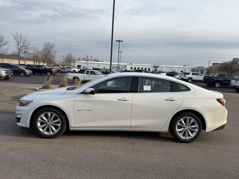 Used 2022 Chevrolet Malibu LT image 6