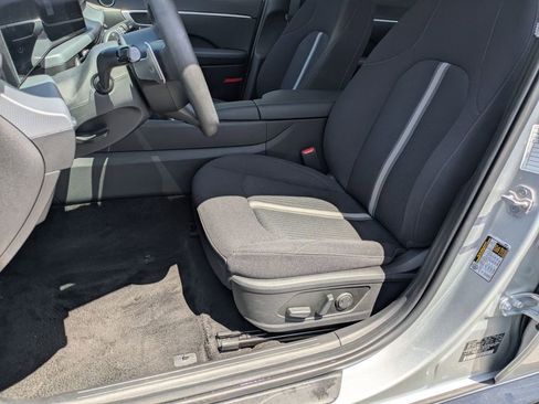 Used 2025 Hyundai Sonata SEL FWD image 14