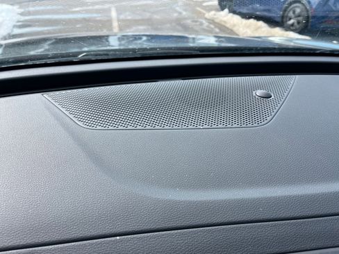 Used 2025 Kia Sportage LX image 17