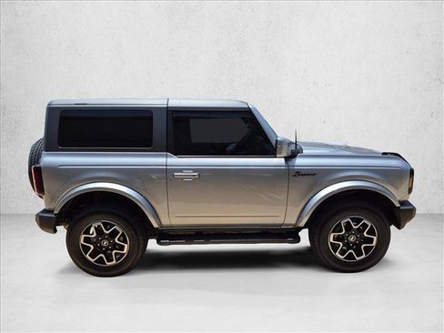 Certified 2022 Ford Bronco Outer Banks AWD/4WD image 4