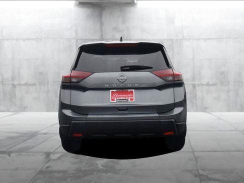 New 2026 Nissan Rogue SV image 6