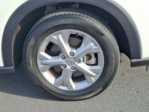 Certified 2024 Honda HR-V LX image 8