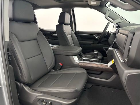 New 2026 GMC Sierra 1500 SLT w/ SLT Premium Package image 35