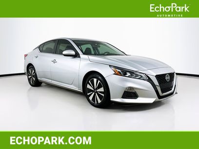 Used 2022 Nissan Altima 2.5 SV