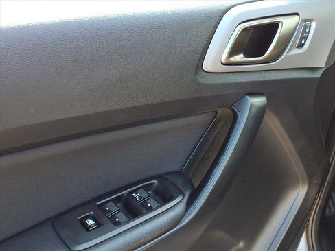 Used 2021 Ford Ranger XLT w/ Equipment Group 301A Mid image 11