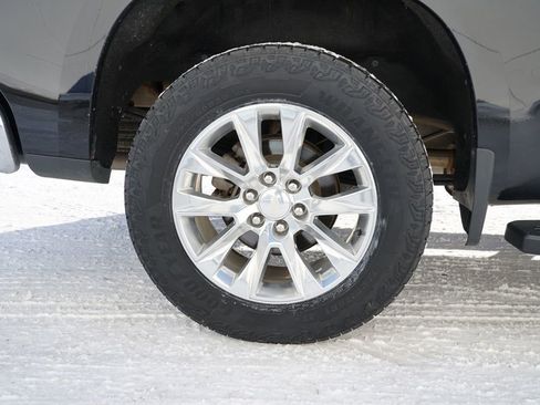 Used 2020 Chevrolet Silverado 1500 LTZ w/ LTZ Premium Package image 31