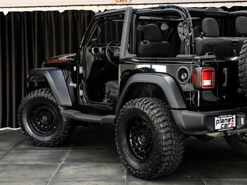 Used 2021 Jeep Wrangler Sport AWD/4WD image 15