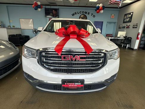 Used 2018 GMC Acadia SLT image 5