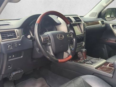 Used 2016 Lexus GX 460 w/ Premium Package AWD/4WD image 10