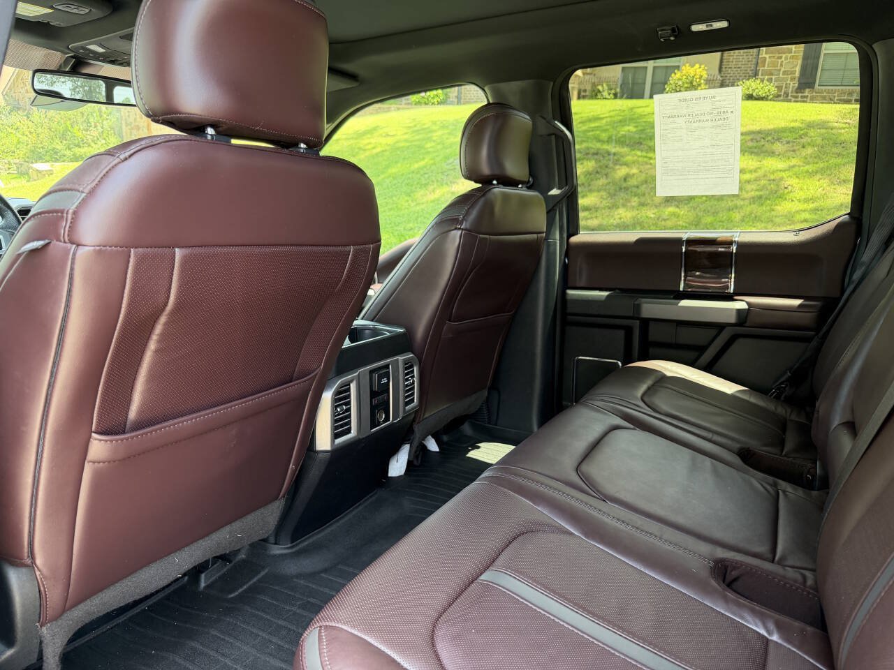 Used 2016 Ford F150 Platinum w/ Equipment Group 701A Luxury AWD/4WD image 12