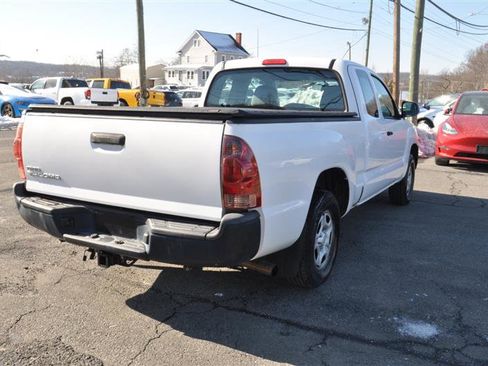 Used 2015 Toyota Tacoma 2WD Access Cab image 4