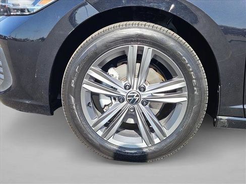 Used 2024 Volkswagen Jetta SE FWD image 28