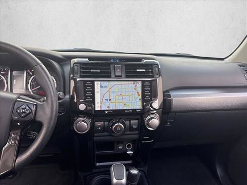 Used 2021 Toyota 4Runner TRD Off-Road Premium w/ Moonroof Package AWD/4WD image 11