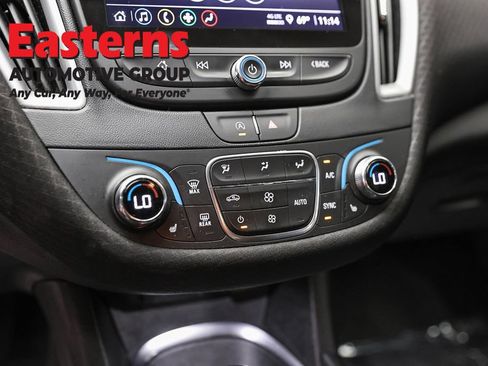 Used 2023 Chevrolet Malibu LT FWD image 20