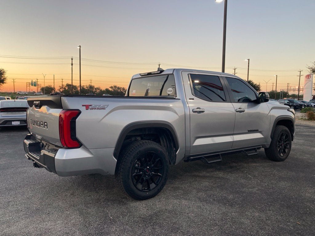 Used 2024 Toyota Tundra SR5 w/ SR5 Premium Package AWD/4WD image 5