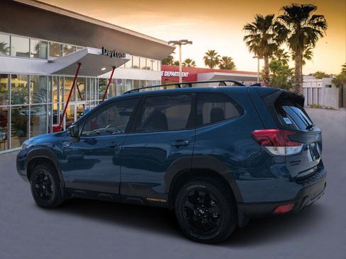 Used 2025 Subaru Forester Wilderness w/ Wilderness Package AWD/4WD image 5