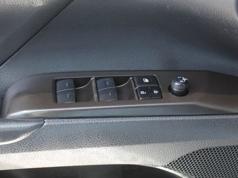 Used 2023 Toyota Camry SE w/ Audio Upgrade Package image 31