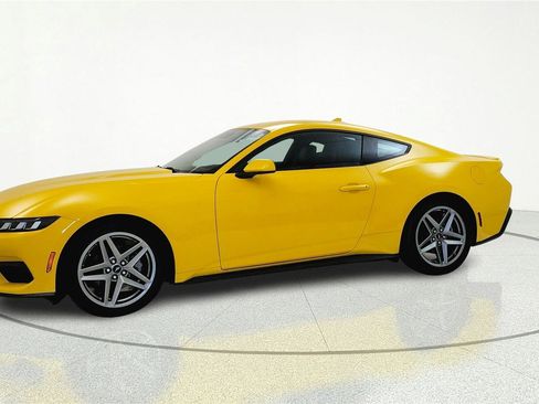 Used 2024 Ford Mustang Premium RWD image 3