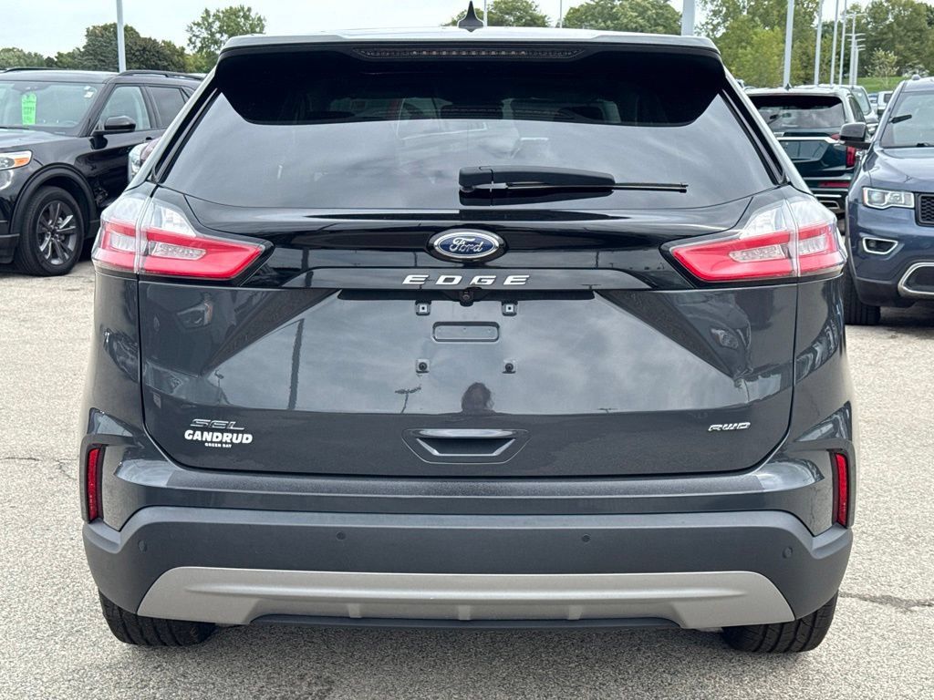 Used 2021 Ford Edge SEL w/ Convenience Package AWD/4WD image 4