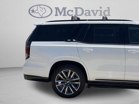 Used 2022 Cadillac Escalade Sport Platinum w/ Heavy-Duty Trailer Package AWD/4WD image 33