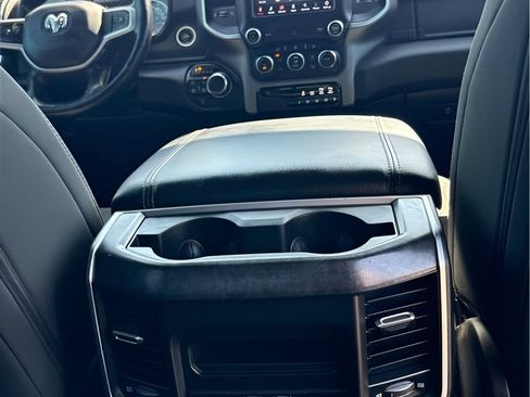 Used 2019 RAM 1500 Big Horn AWD/4WD image 21