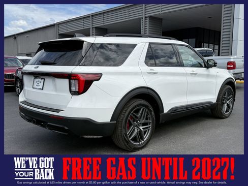 New 2026 Ford Explorer ST-Line w/ ST-Line Street Pack RWD image 6