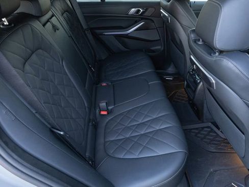 Certified 2025 BMW X5 xDrive40i w/ Parking Assistance Package image 19