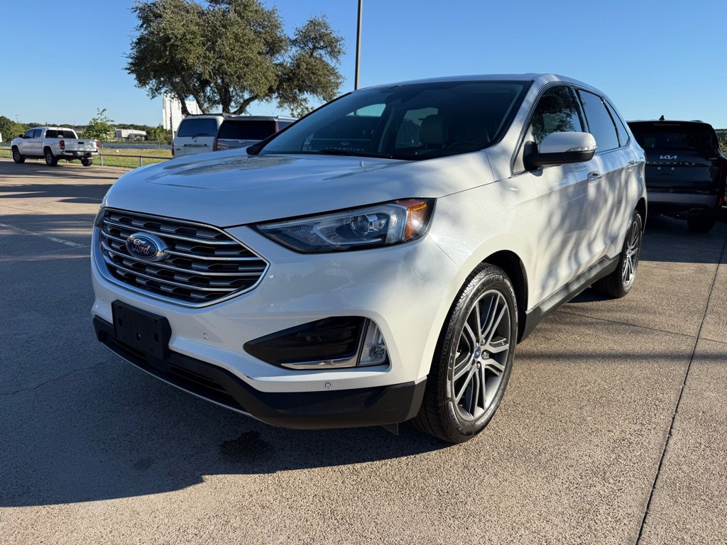Used 2022 Ford Edge Titanium AWD/4WD image 3
