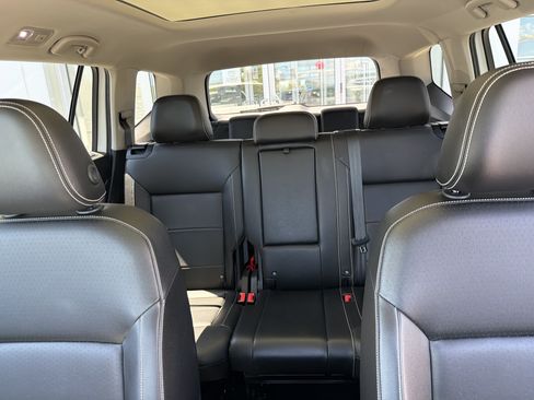 Certified 2023 Volkswagen Atlas SEL AWD/4WD image 28