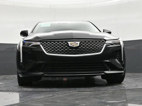 Used 2024 Cadillac CT4 Luxury RWD image 27