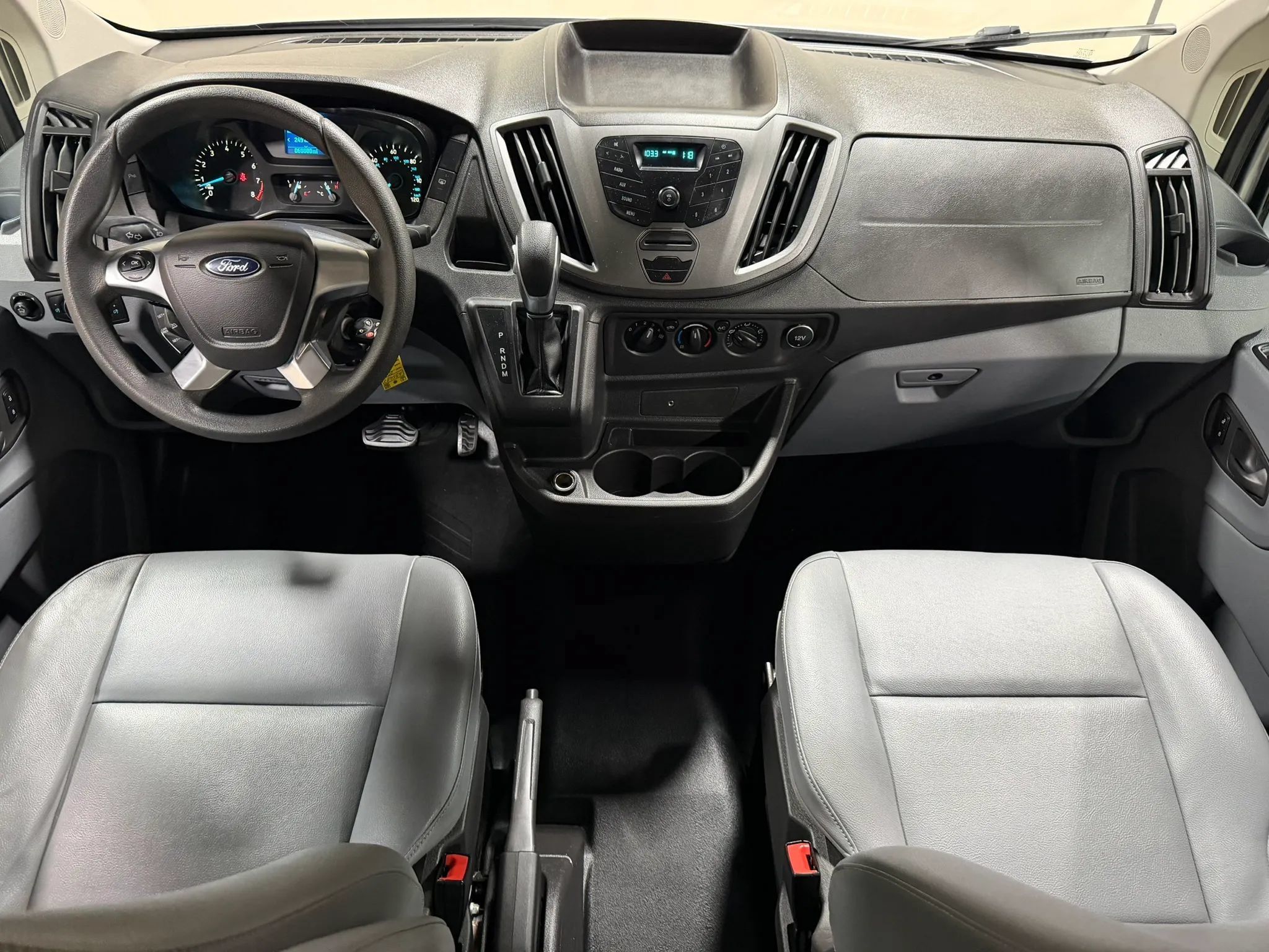 Used 2018 Ford Transit 350 XL RWD image 39